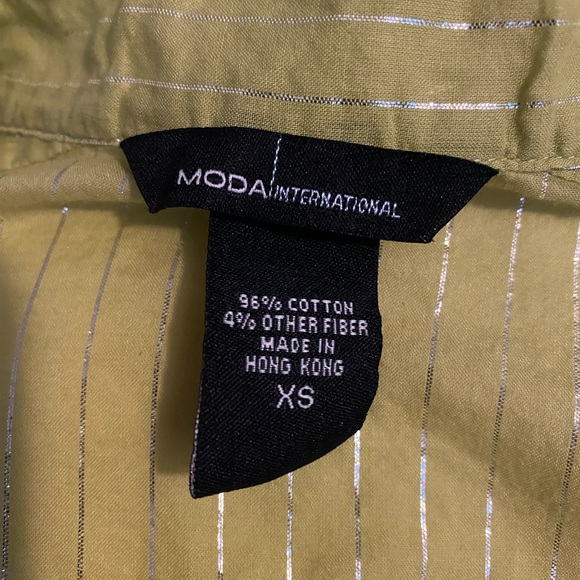 Green and silver pinstriped Button down blouse - Picture 7 of 7